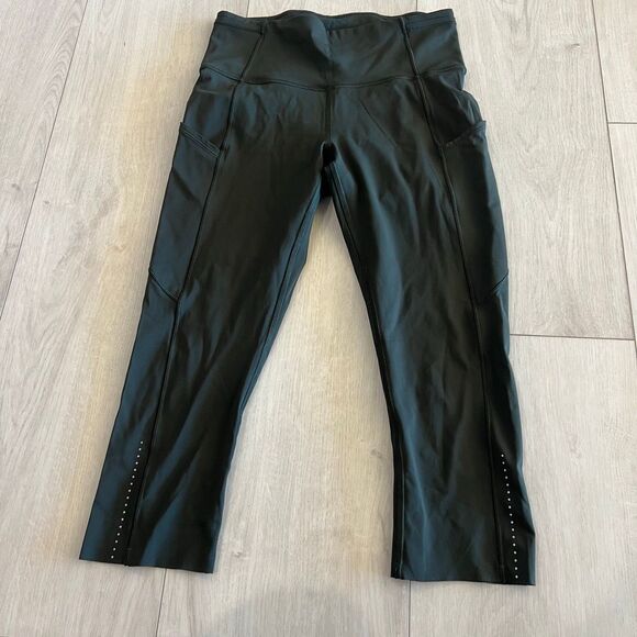 Lululemon women’s crop leggings size 6 - Picture 1 of 8